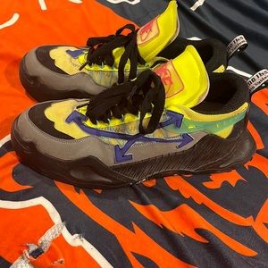 off white shoes size 10(US) size 44(continental)
